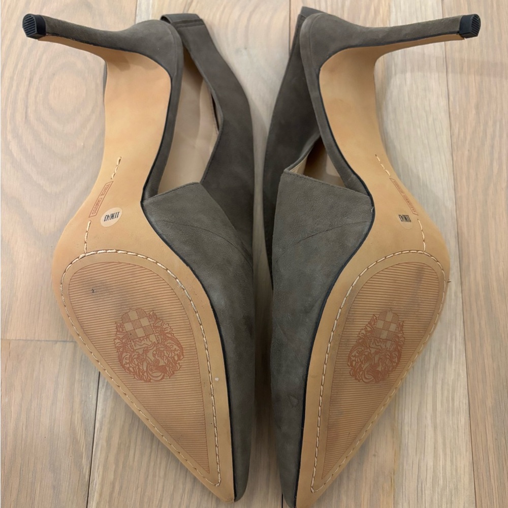 Vince Camuto Pointed Toe Slingback Heels in Grey/Taupe Suede - Size 11 - Picture 3 of 7